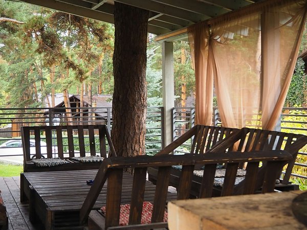 Pose d'une véranda : quel matériau choisir ?